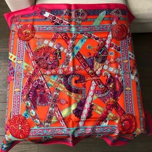 100% authentic Hermes 90cm silk scarf. Le Songe de la Licorne